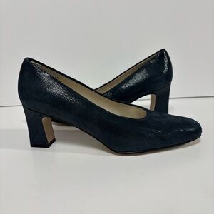 NATURALIZER®
 Dark Navy Textured Mid Block Heel Pumps Size 9M